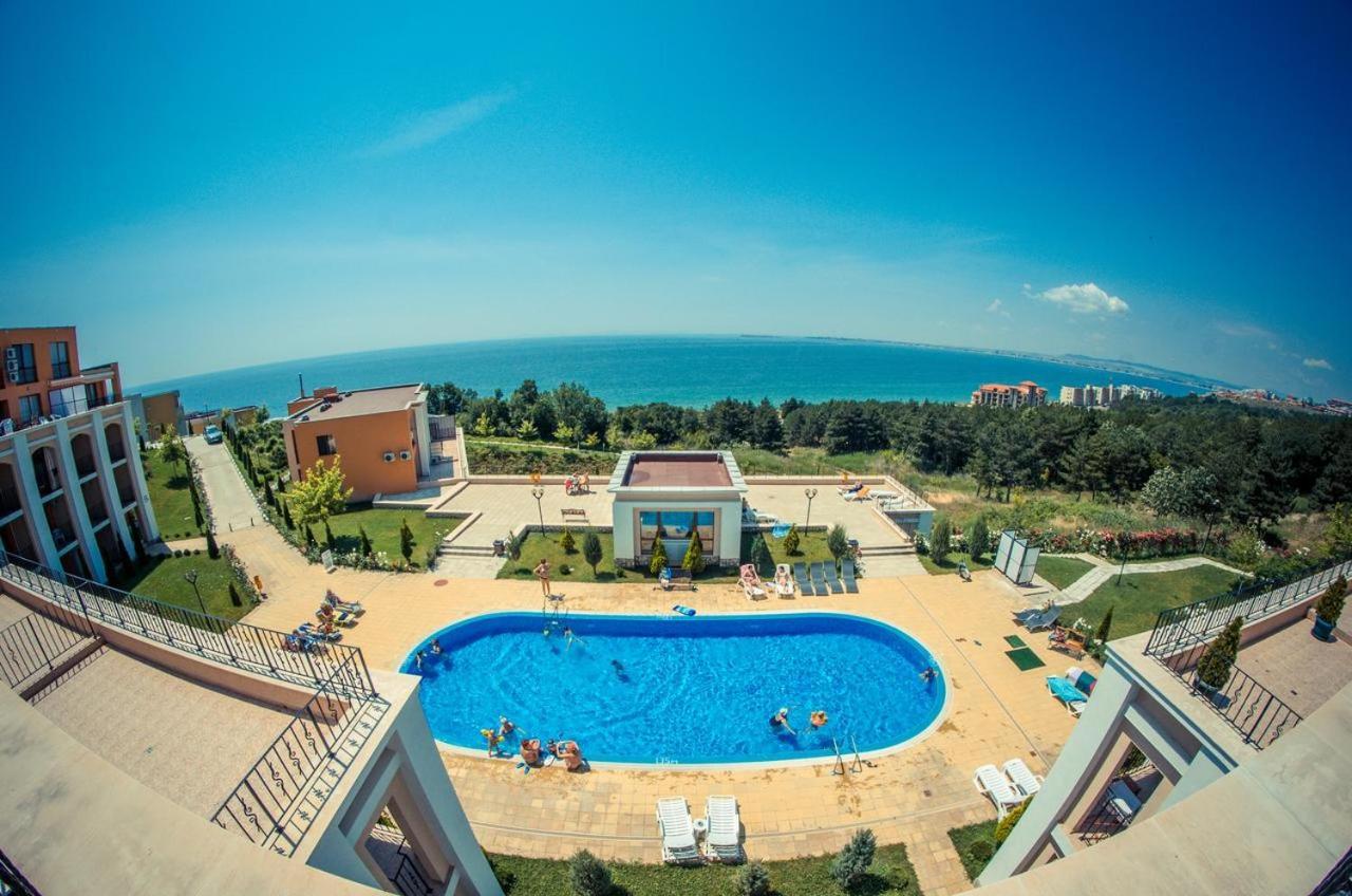 Grand Resort - Imperial Crown Fort Club - Prestige Apartments Elenite Extérieur photo