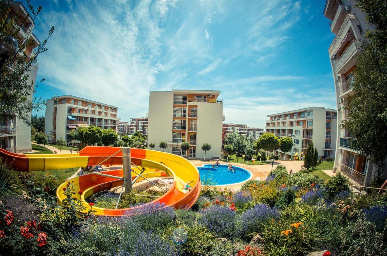 Grand Resort - Imperial Crown Fort Club - Prestige Apartments Elenite Extérieur photo