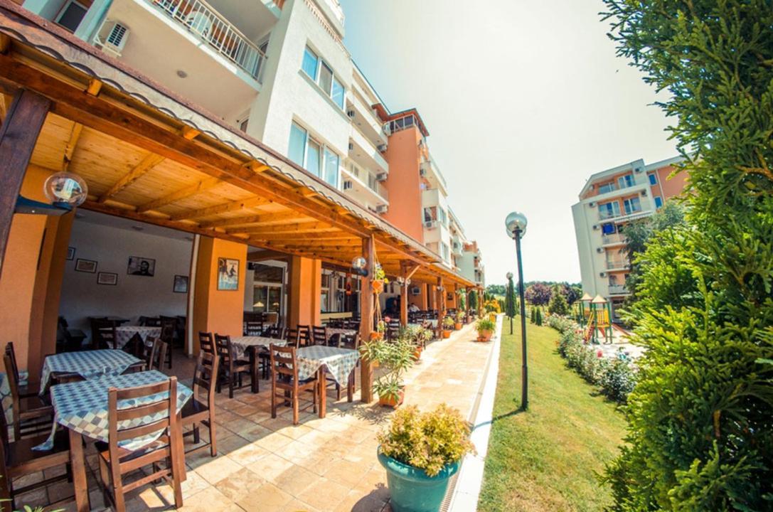 Grand Resort - Imperial Crown Fort Club - Prestige Apartments Elenite Extérieur photo