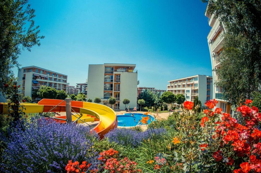 Grand Resort - Imperial Crown Fort Club - Prestige Apartments Elenite Extérieur photo