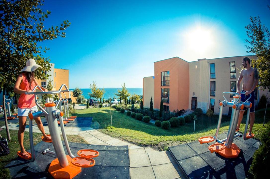 Grand Resort - Imperial Crown Fort Club - Prestige Apartments Elenite Extérieur photo